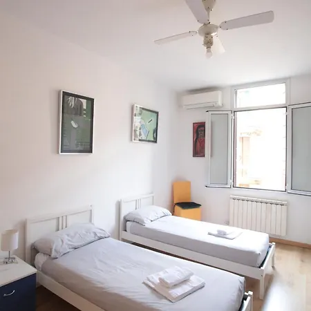 Cat Apartment- Venice Daire *