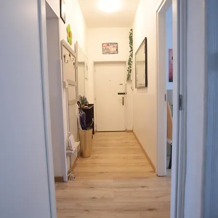 Cat Apartment- Venice 아파트 *